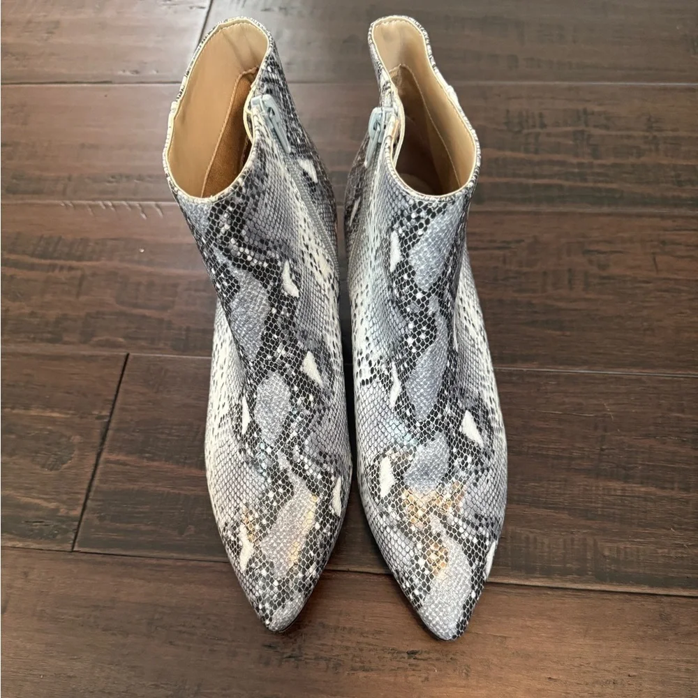 Nanette Lepore classic snakeskin print pointy toe kitten heel ankle booties